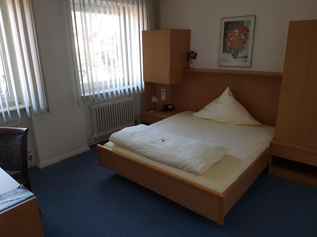 Hotel Stadt Baunatal Buitenkant foto